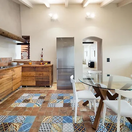 Sleeps 5 Pool Air Con Wifi Villa Zafferana Etnea